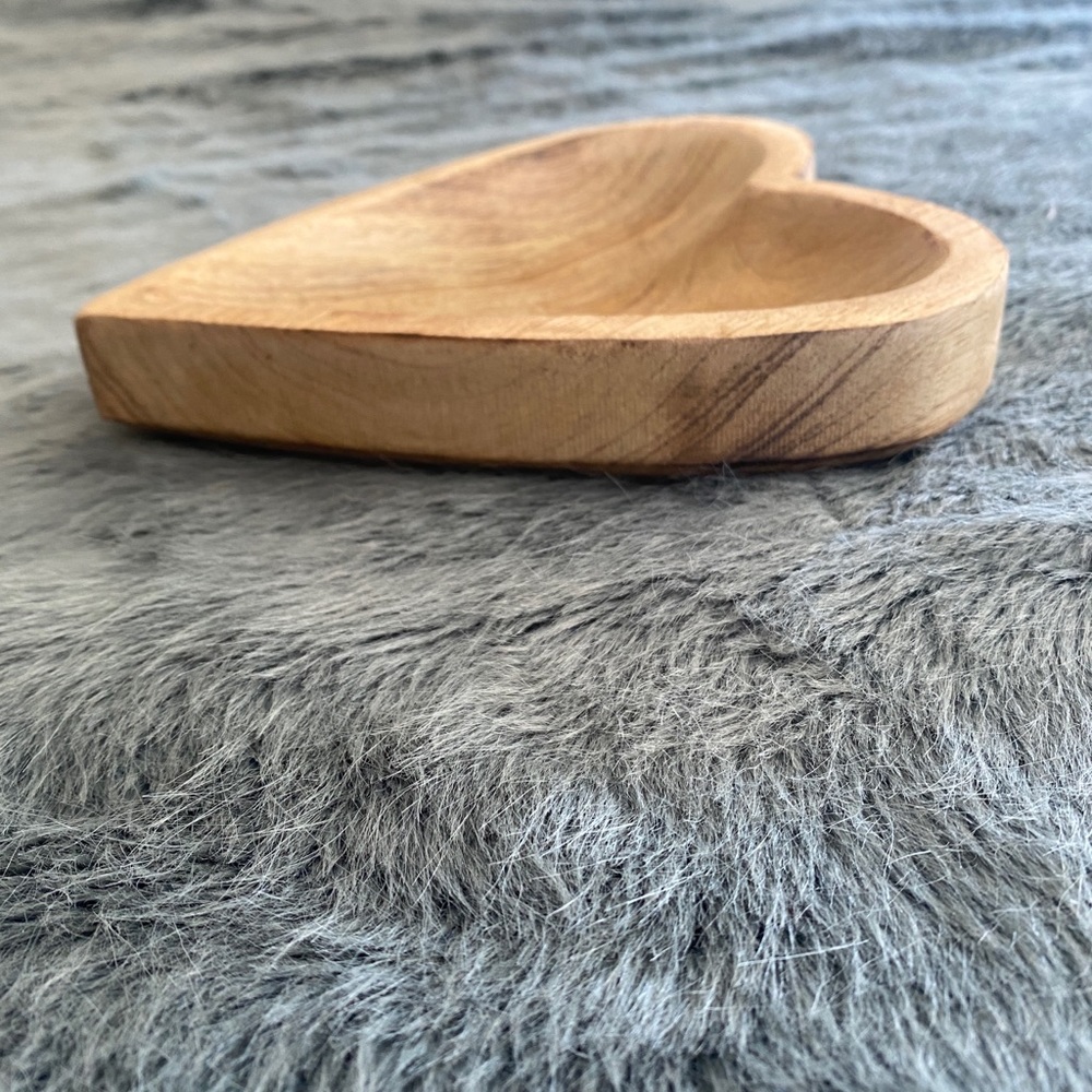 Wood Heart Tray - Picture 5 of 6